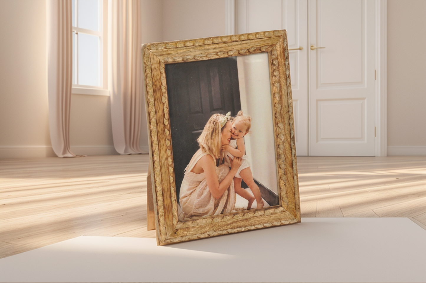 Handcrafted Wooden Carved Photo Frame 15x20 cm