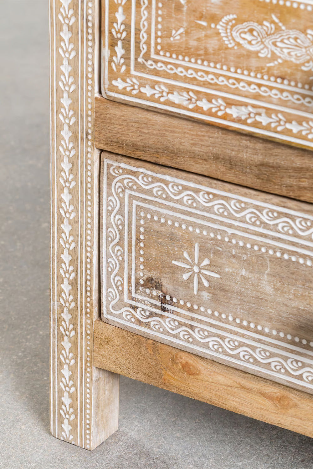 Bakam mango wood nightstand