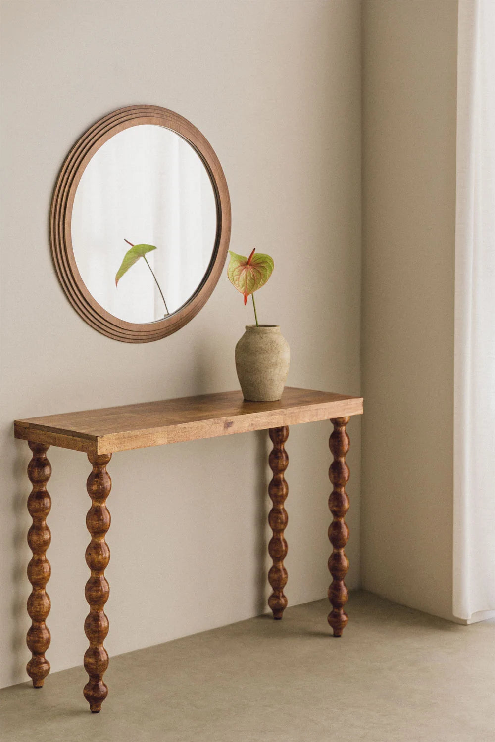 Tessaia Mango Wood Console