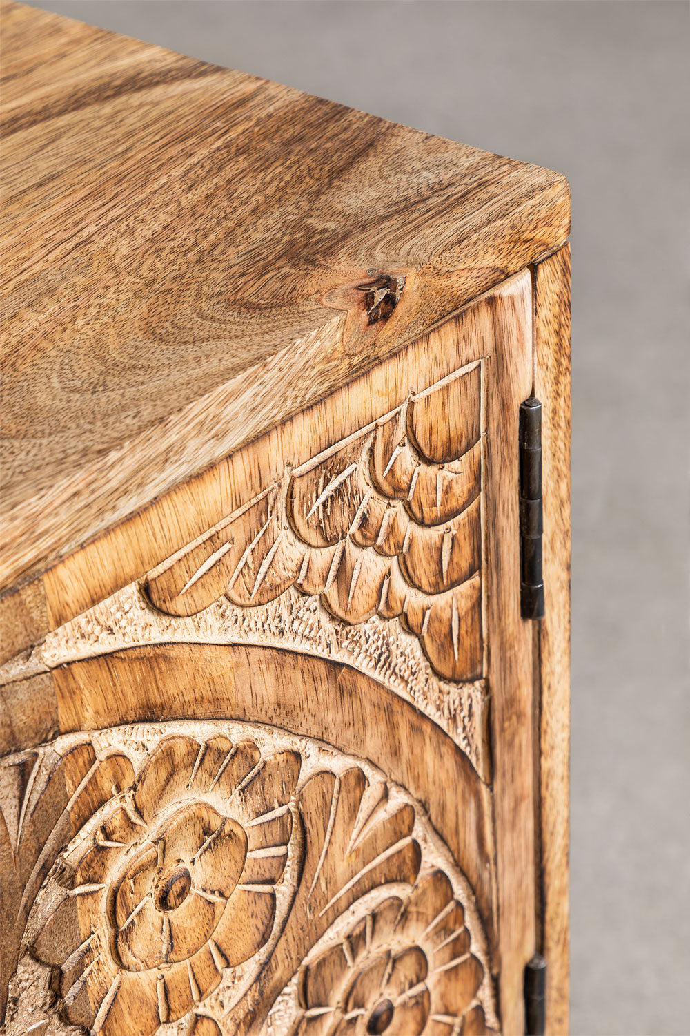 Wiluna mango wood sideboard